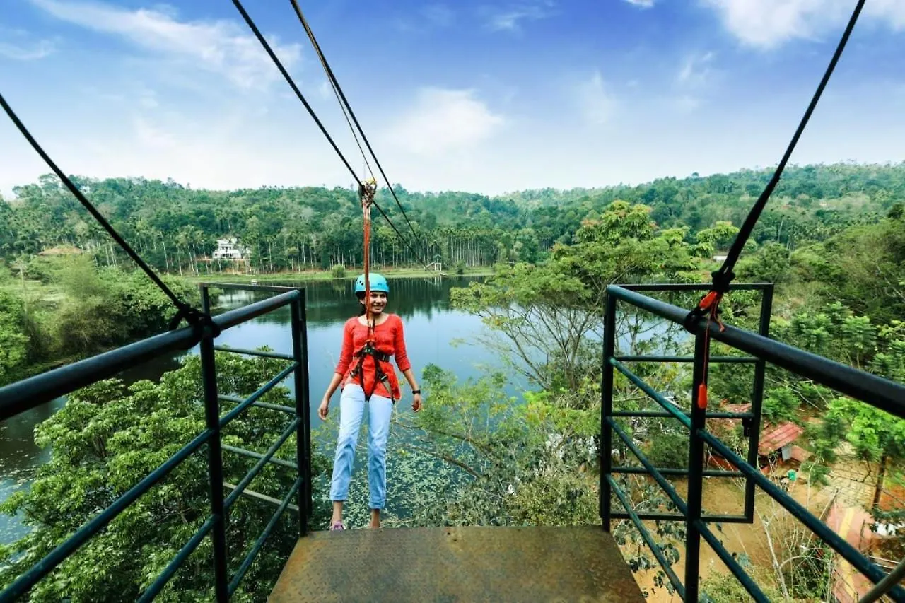 Karlad Lake View Resort Vajanad Üdülőpark