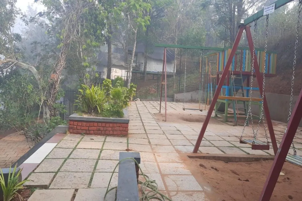 Karlad Lake View Resort Vajanad