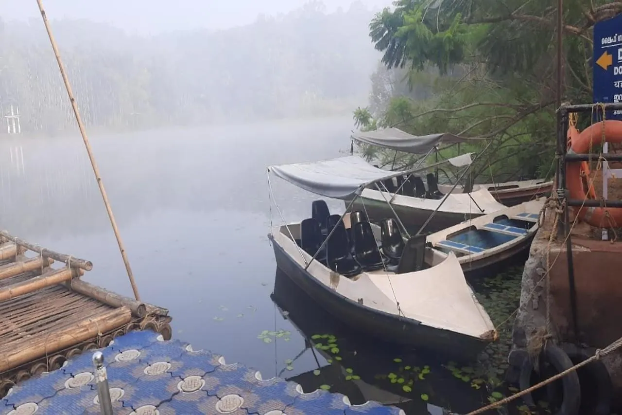 Holiday park Karlad Lake View Resort Wayanad